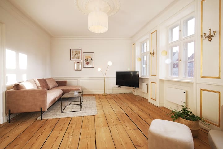 New Harbour by the water