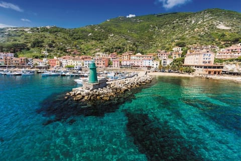 Al Porto da Arianna, sleeps 6.