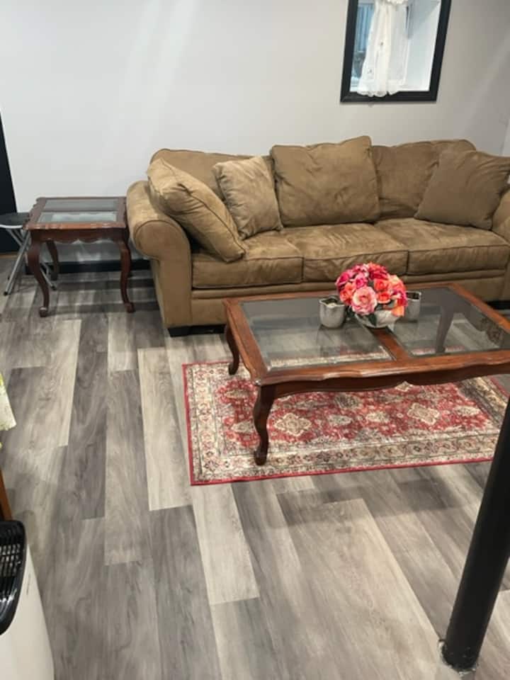 Peaceful  Garden-apartment - Long Beach, NY