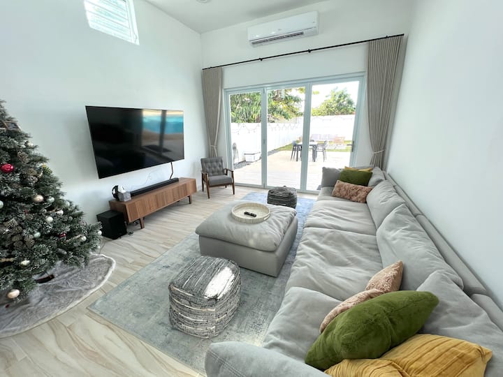 Lux Home W/ Pool & Hot Tub, Steps To Beach & Golf - Puerto Rico