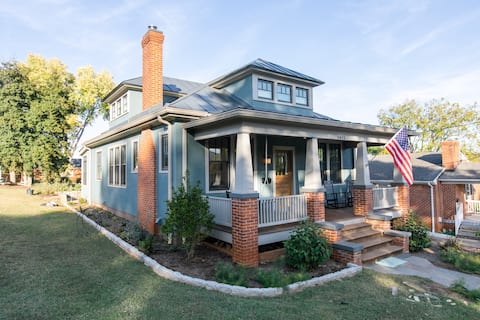 Newly Renovated Home near Downtown Mall!