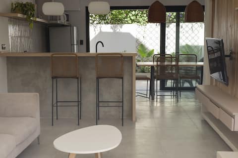 Design duplex 100mts from the sea