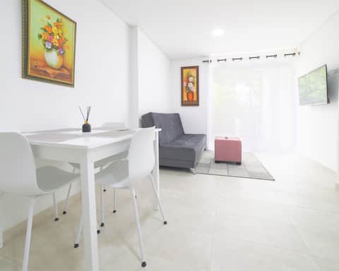 Popular Airbnb listing: Balcony Apt private/Shopping Malls/South Cali in Nueva Tequendama