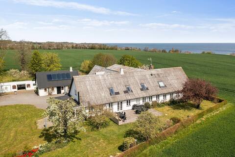 The house with sea view