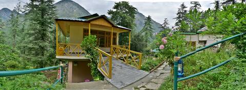 Two Room Cottage with river view