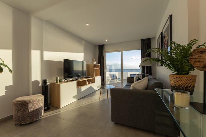 Entire home with 3 bedrooms in Teguise - Casa Bambilote / fantastic sea views