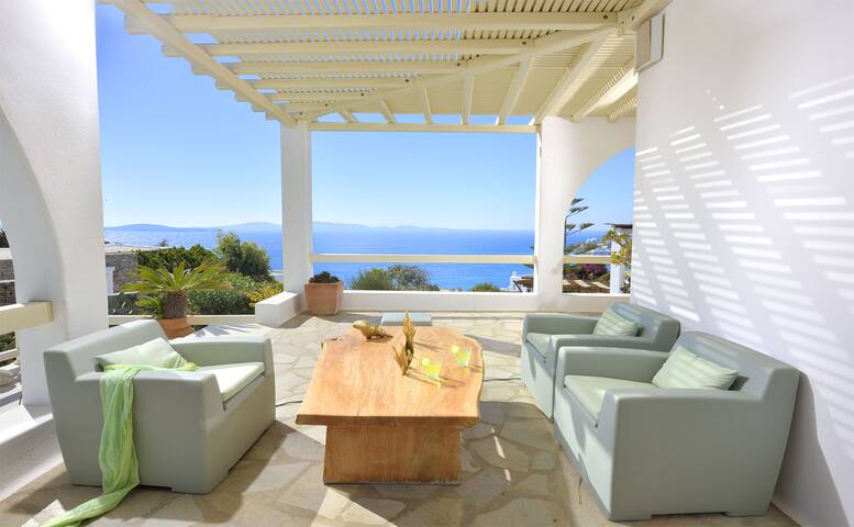 Villa Delos gallery image 5