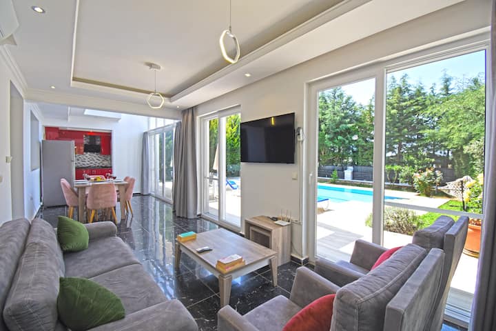 Fethiye, ÖLüdeniz'de 8 Kişilik ÖZel Havuzlu Villa - Ölüdeniz