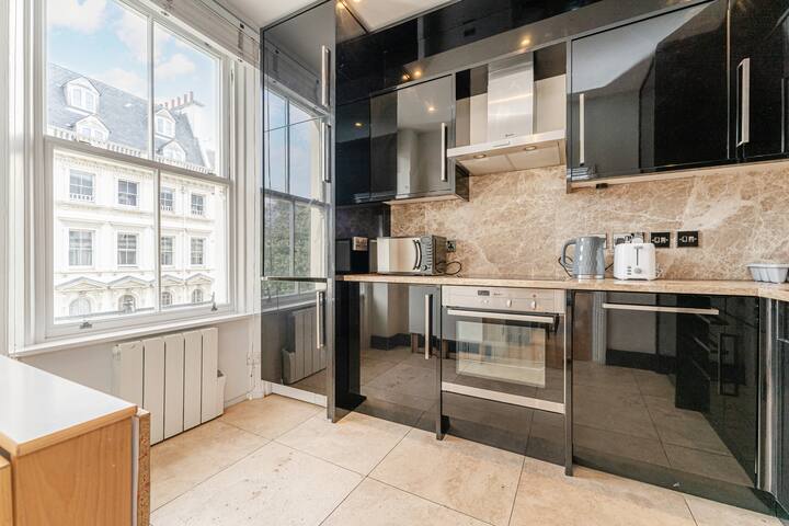 London Gardens 2 Bedroom Flat – Garden Views gallery image 4