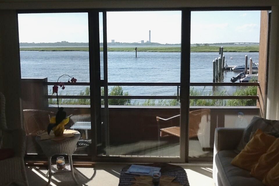 Waterfront Summer/Winter Bayfront View and Sunsets in Ocean City — property photo 2