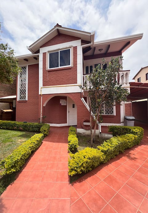 Comfortable and safe house CBBA