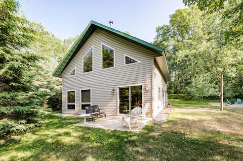 Nature Retreat & Woods Haven near Big Sandy Lake