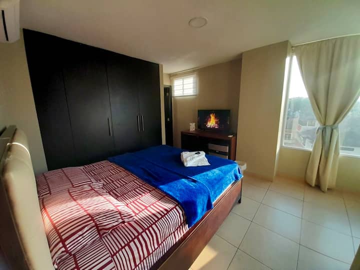 1.3.2.2 Luxurious Room Kennedy 4 Apartments for Rent in Guayaquil