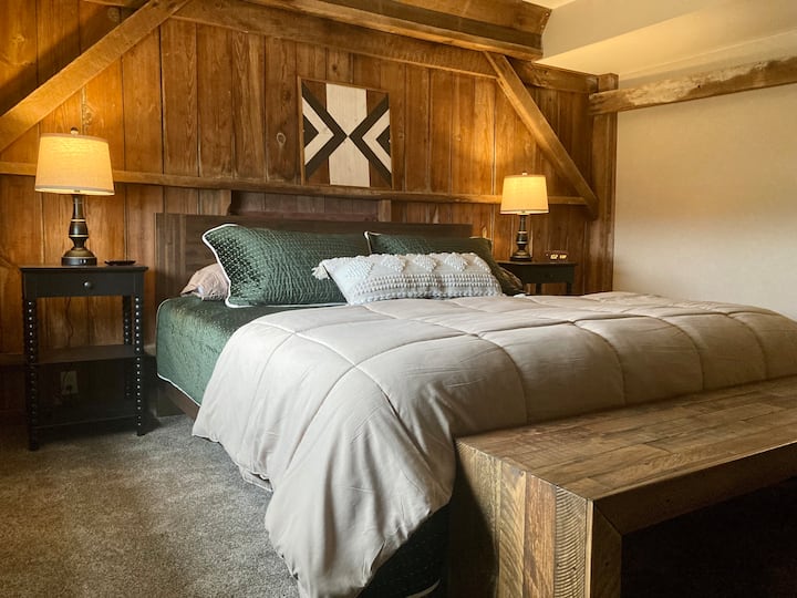 Karališko dydžio lova