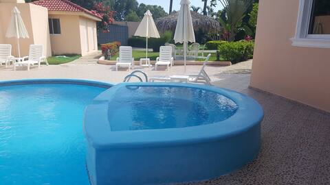 Private 6BD Party Villa near Sosua, guest-friendly