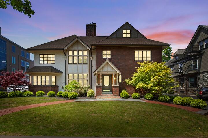 The Suites at 3NG – The Bridal Suite gallery image 2