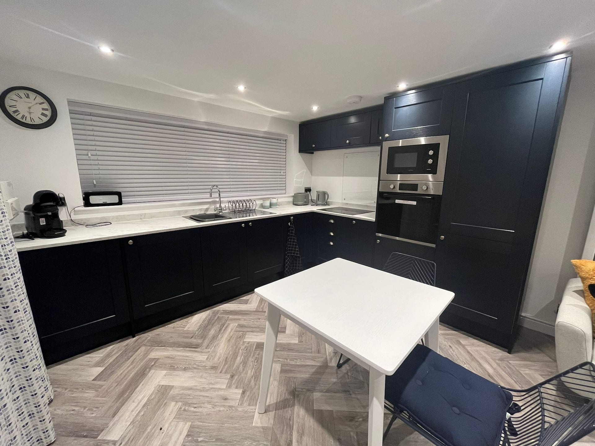 The Garden room in Rugby close to town centre