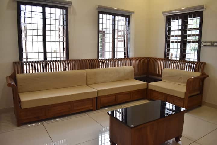 Kadamakkudy Homestay Fam Frendly Ac4bhk In Village - Kerala
