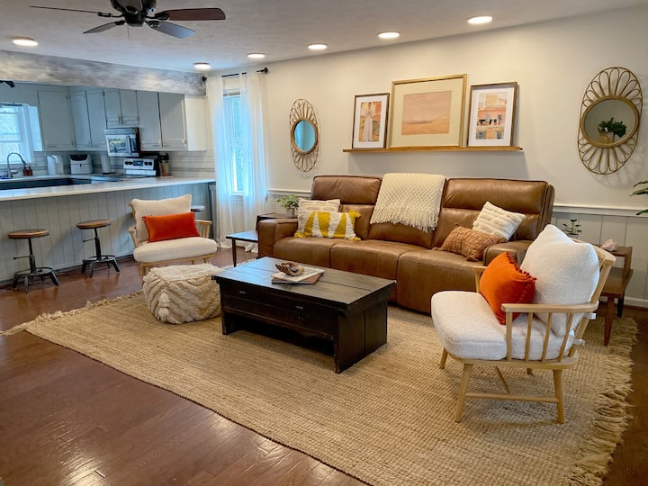 Charming Eclectic Bohemian Haven - Marietta, GA