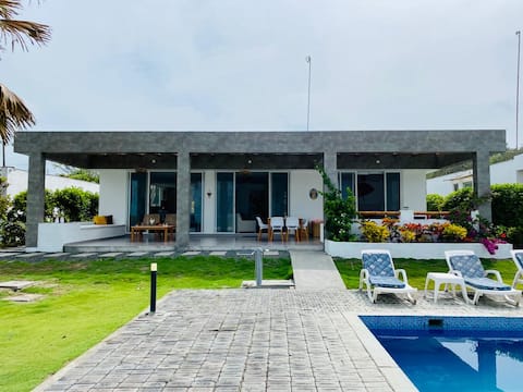 Dream house by the sea Pedernales-Cojimies