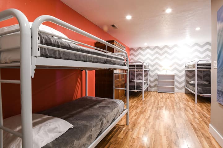 საძინებელი 7