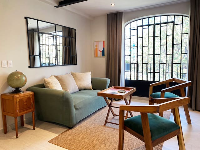 Casa Chapulín: Apt terrace ovlk Chapultepec Castle