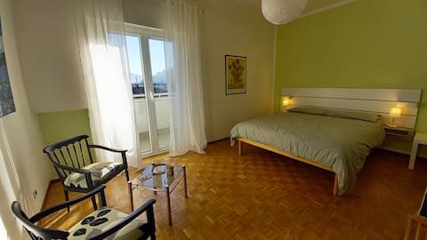 Casa CEM: Cozy between Centro and Muse