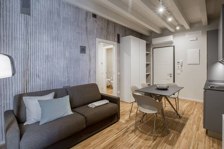Premium 2-room Apartment 1 - Bréscia