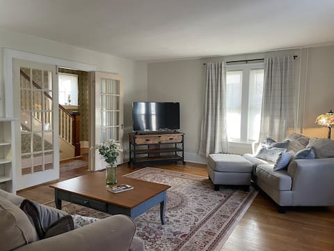 Successful Airbnb property: Entire home in Geneva, New York in Geneva