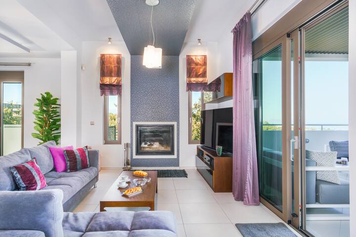 FREE Breakfast/heated Pool/Playground/5km from Sea gallery image 4