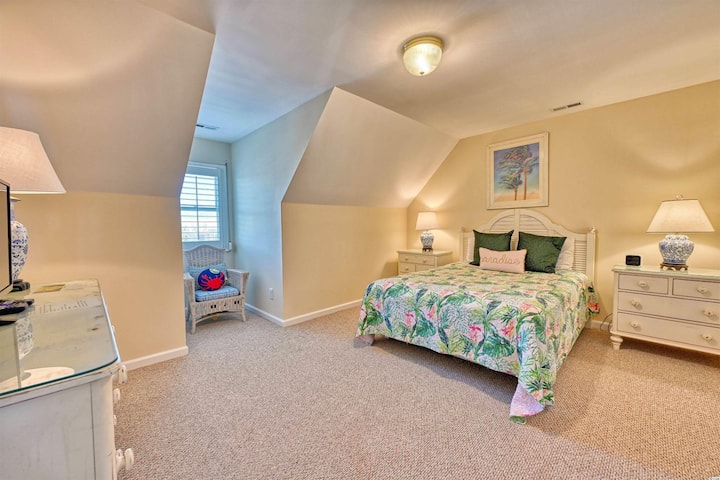 საძინებელი 4