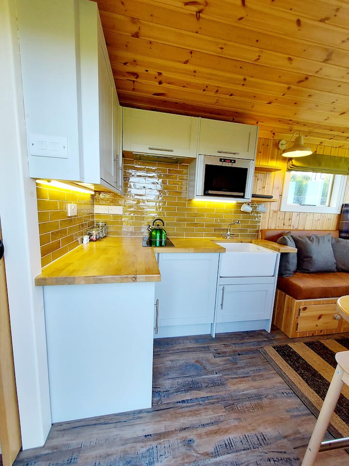 Sheppard Hut Deluxe Romantic Retreat - Oldham