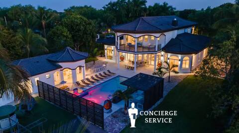 Luxe 8BR Mansion|Pool|Cinema