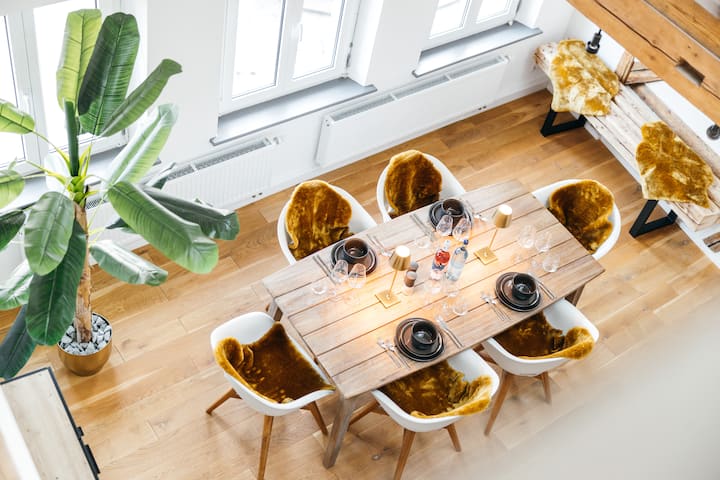Heimatel Ravensburg: Luxury Penthouse Loft