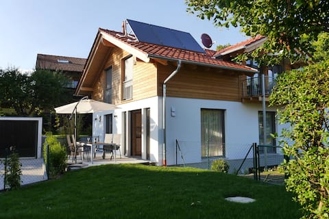 AmmerseeLodge - two levels with sauna near the lake