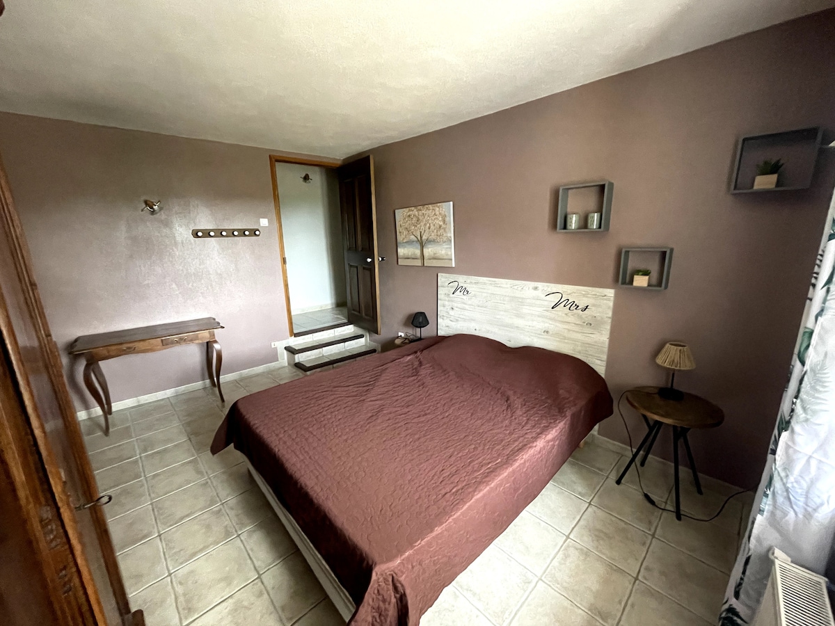 Les Muguets ： 1号房（一楼）
1张床160x200