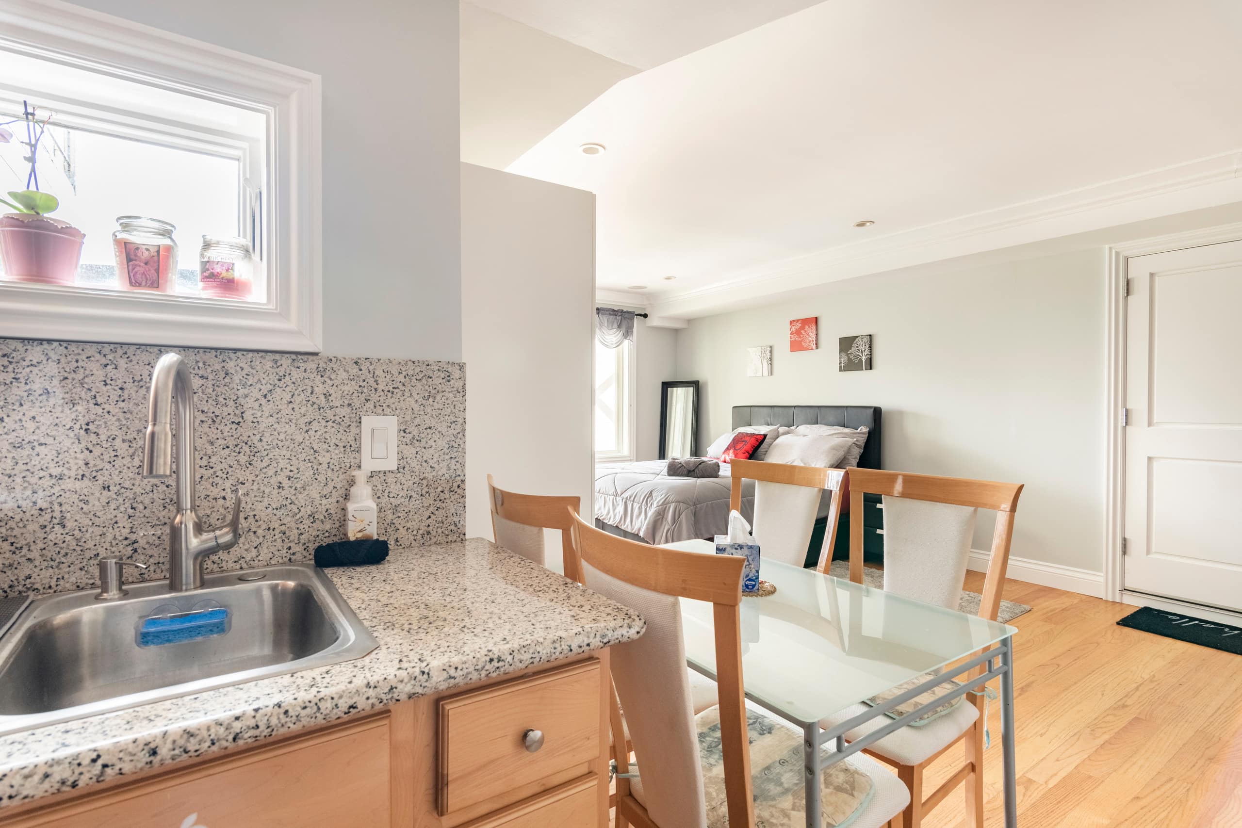 32nd Ave House - Image 12