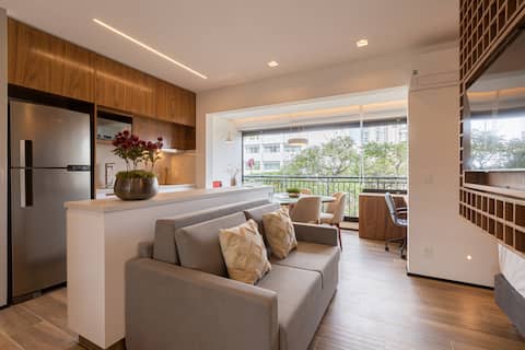 Classic studio with parking in the best of Campo Belo