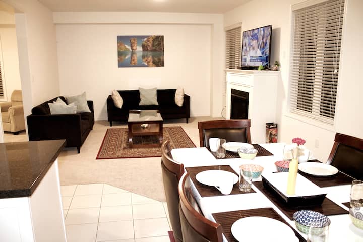 7 Bedroom House - Oshawa