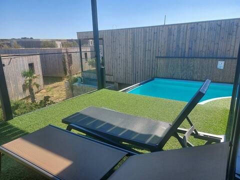 Party villa b