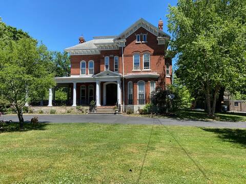 Enjoy the home of William Smith