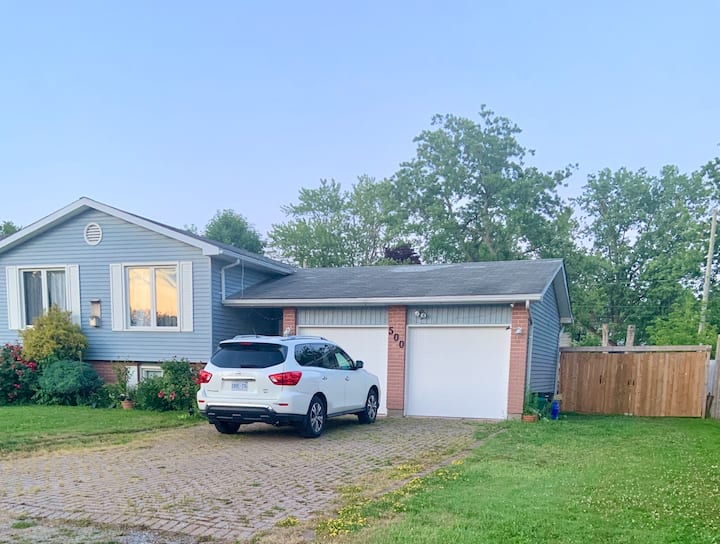 Lovely & spacious vacation home Houses for Rent in Fort Erie, Ontario