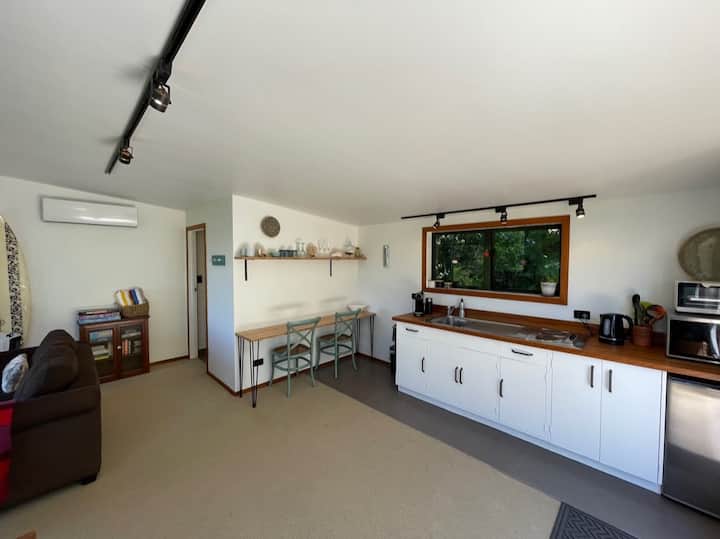 Atarau Beach Retreat - Raglan