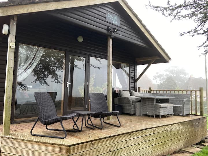 Rustic Cabin photo 3