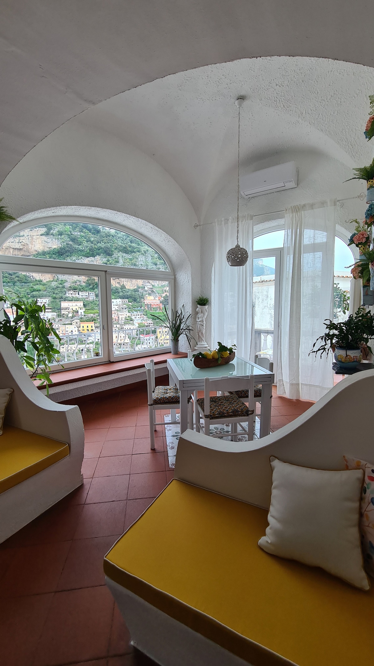Top Airbnb: Casa Bon Bon - Spacious house in Positano Center in Positano