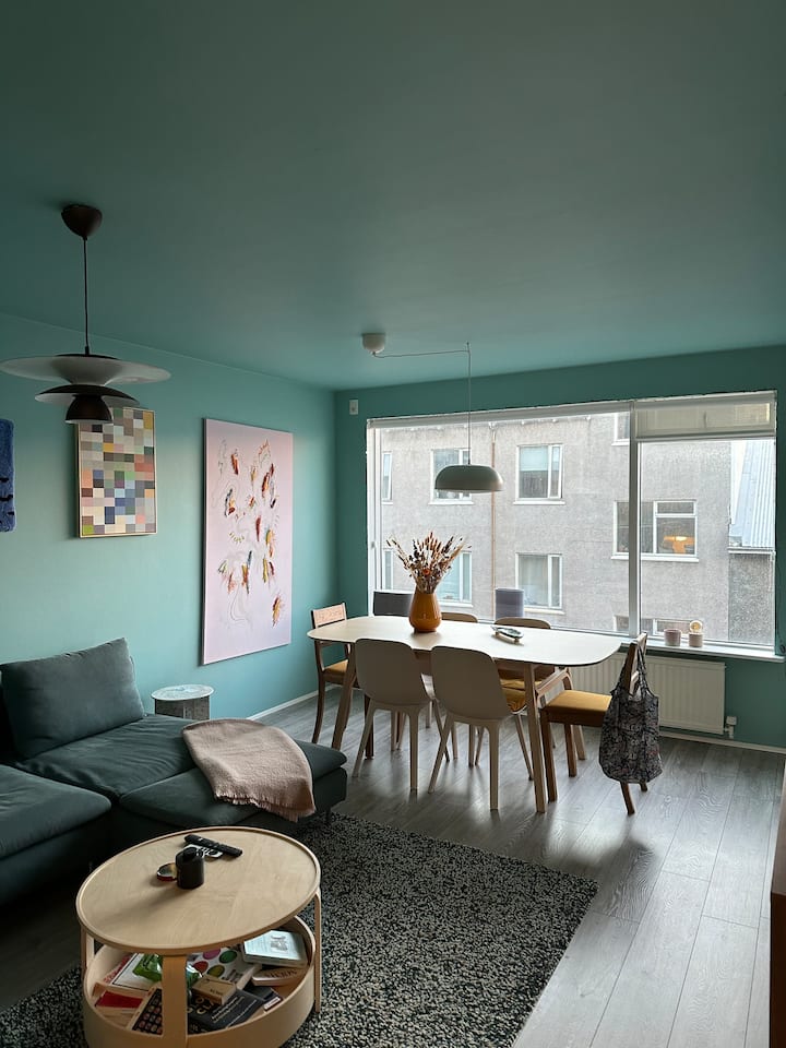 Bright 1BR Flat in City Center Apartments for Rent in Reykjavík