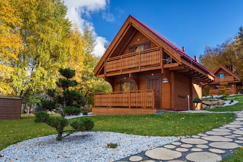Cottage with Jacuzzi and Sauna – Trzy Jawory