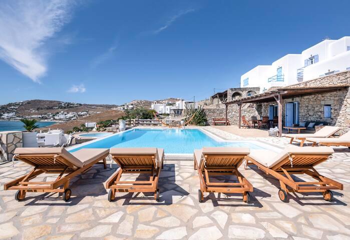 Salty View gallery image 2