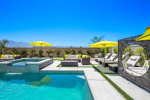 Lux Resort Gem ~ Backyard Pool/Spa ~ Near Festival