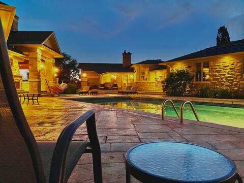 Pool, Cabana, Bar & Fireplace